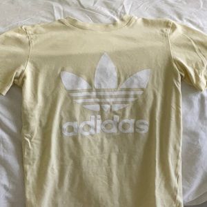 Adidas T-Shirt